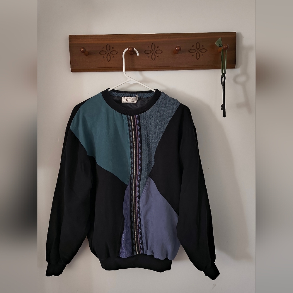 Men's Colorblock Jacket in Black and Blue